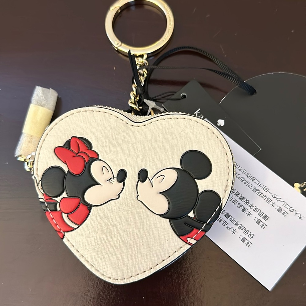 Walt Disney Mickey Mouse zipper heart keychain charm NWTGS